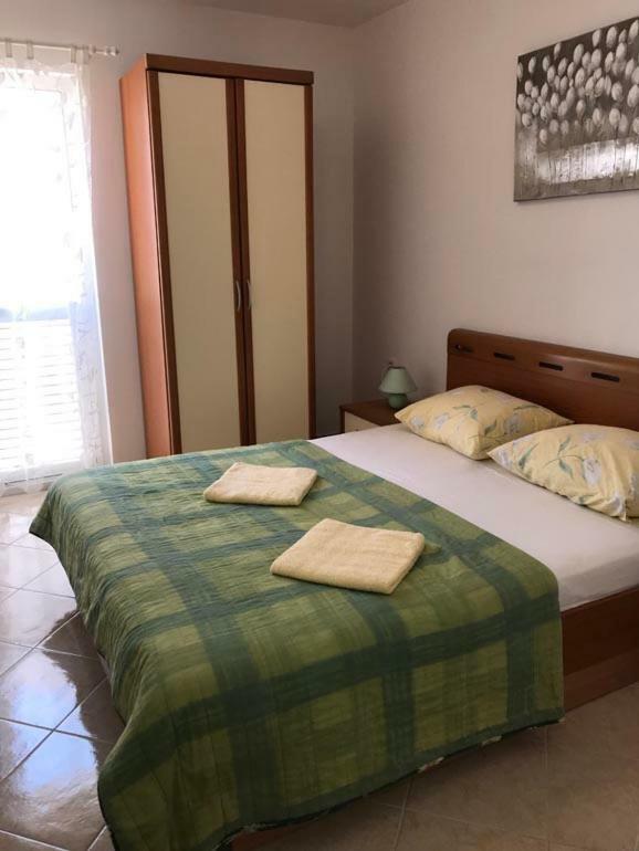 Apartment Vucica Sevid Kültér fotó